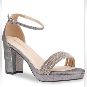 NIB Touch Ups Women’s Sz 5.5 Parker Heel